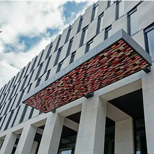 **** Отель Steigenberger Airport Berlin Германия