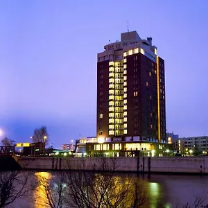 4* Отель Hi International